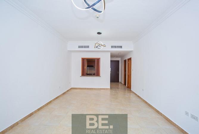 70294302 - صورة العقار 2