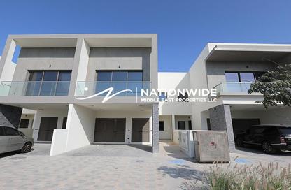 Townhouse - 2 Bedrooms - 3 Bathrooms for rent in The Cedars - Yas Acres - Yas Island - Abu Dhabi