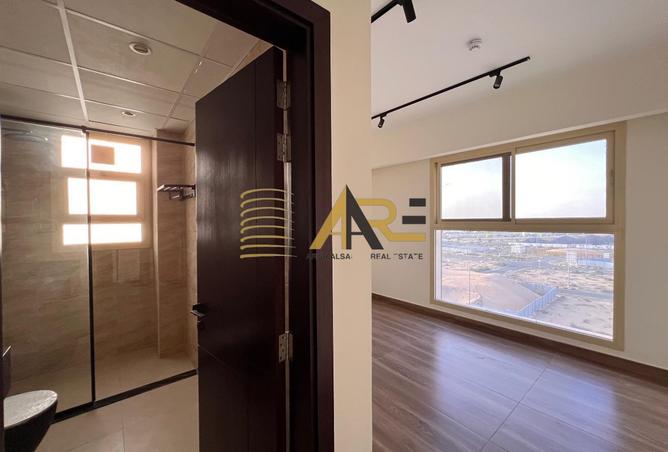 90502450 - Property Image 3