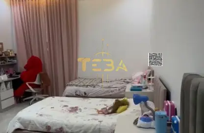 فيلا - 3 غرف نوم - 5 حمامات للايجار في الحليو 2 - الحليو - عجمان