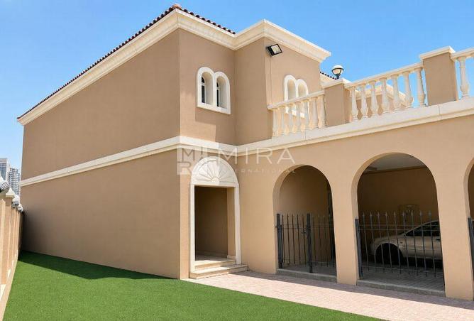 114150346 - Property Image 3