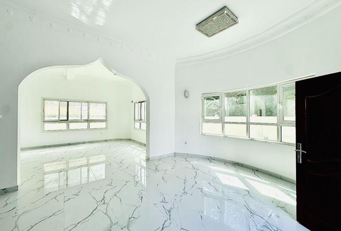 71496643 - صورة العقار 2