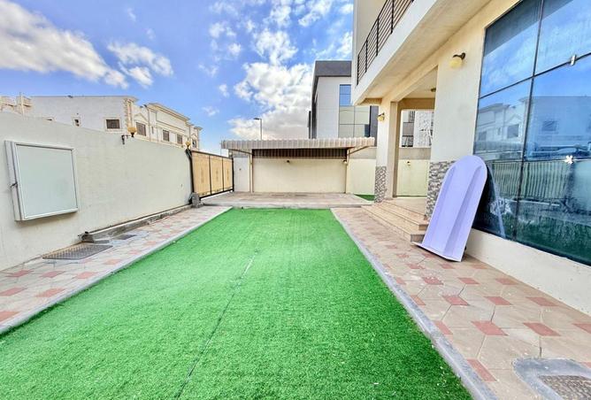 54004402 - Property Image 3