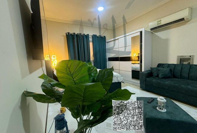 121549606 - Property Image 2