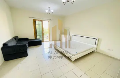 شقة - 1 حمام للبيع في تي 03 - طراز أسباني - المدينة العالمية - دبي