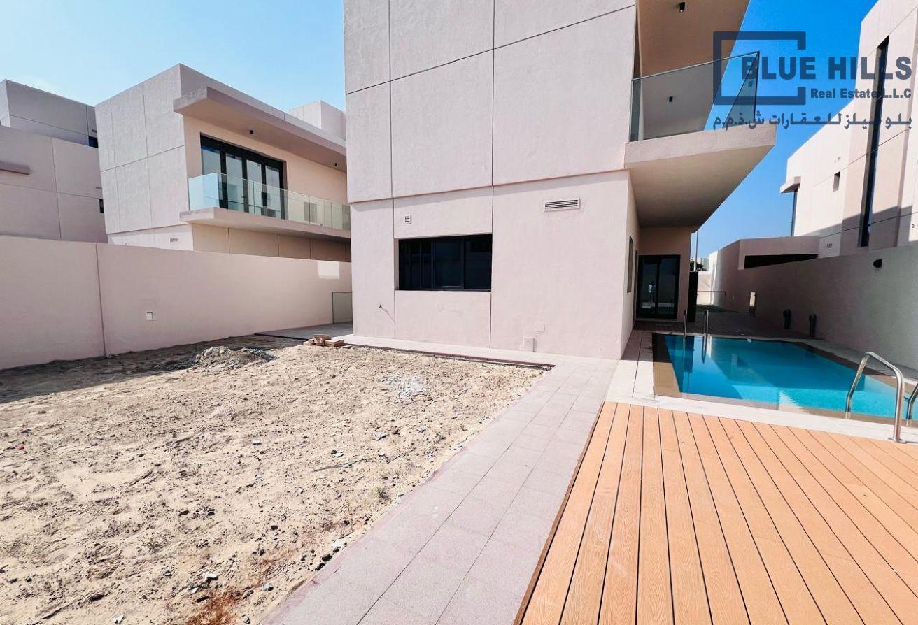 One Year Old| 4/BR +All Amenities | Private PooL photo 4
