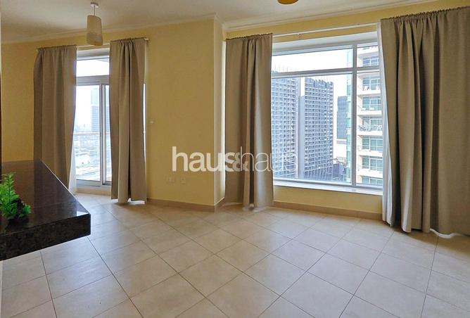 81956058 - Property Main Image