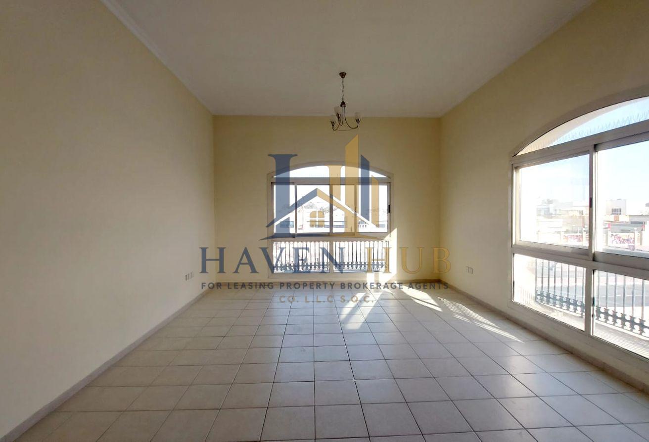 4 BR Villa with Private Garden in Al Safa photo 15