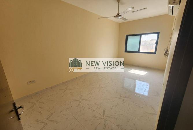 67910006 - Property Image 3