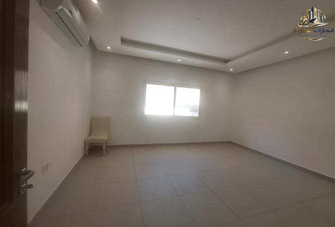 103682604 - Property Image 3
