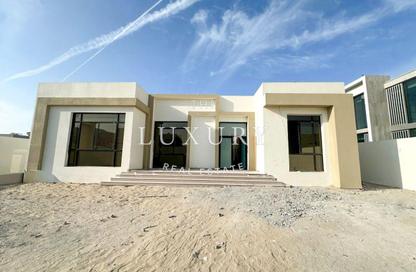 Villa - 4 Bedrooms - 5 Bathrooms for rent in Al Barsha South 2 - Al Barsha South - Al Barsha - Dubai