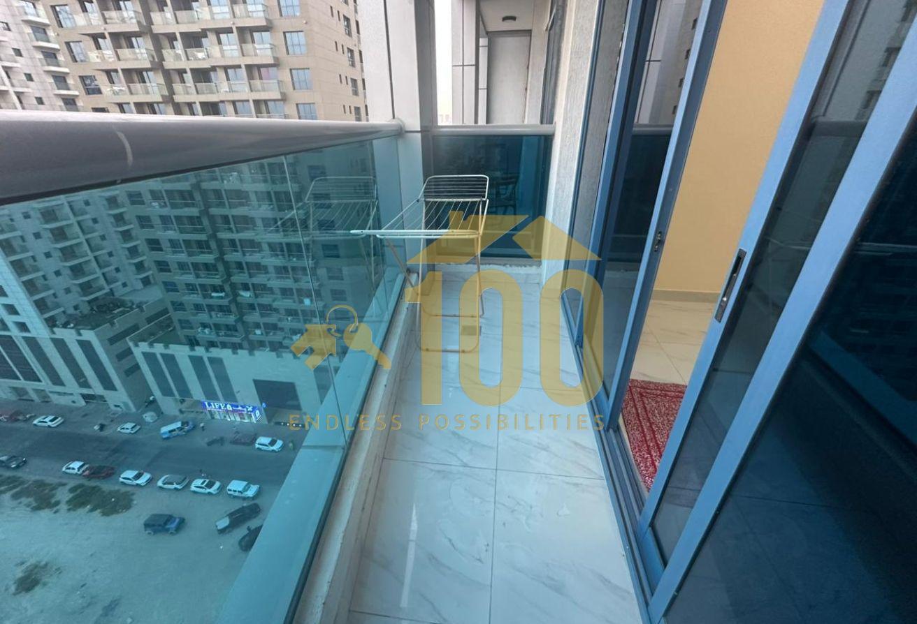 Modern Apartment | Spacious Unit | Fully Furnished photo 9