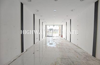 Shop - Studio - 1 for rent in Hoshi 1 - Hoshi - Al Badie - Sharjah