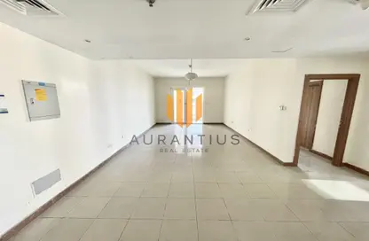 Apartment - 2 Bedrooms - 3 Bathrooms for rent in Sulafa Tower - Dubai Marina - Dubai