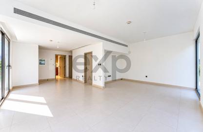 Villa - 4 - 6 for rent in Aura Gardens - Tilal Al Ghaf - Dubai