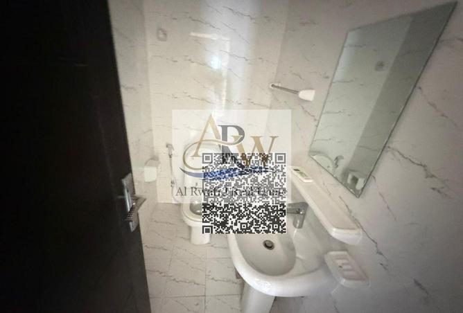 72725129 - Property Image 2