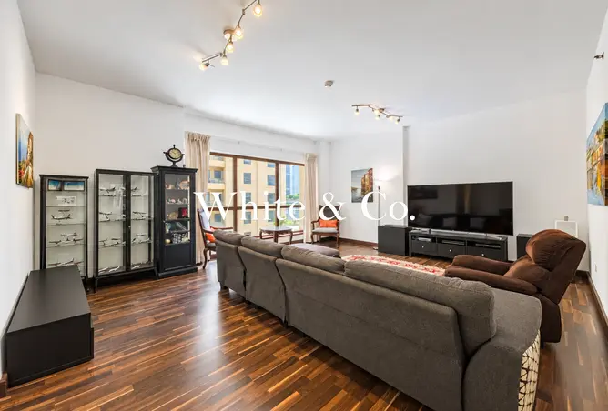 142362410 - Property Image 2