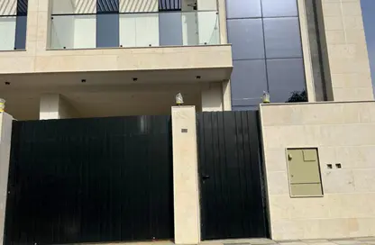 Townhouse - 4 Bedrooms - 6 Bathrooms for sale in Al Yasmeen 1 - Al Yasmeen - Ajman
