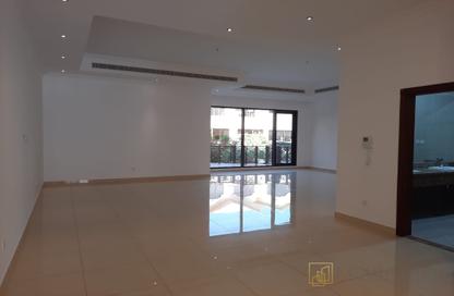 Villa - 4 Bedrooms - 5 Bathrooms for rent in Village 33 - Al Barsha 1 - Al Barsha - Dubai