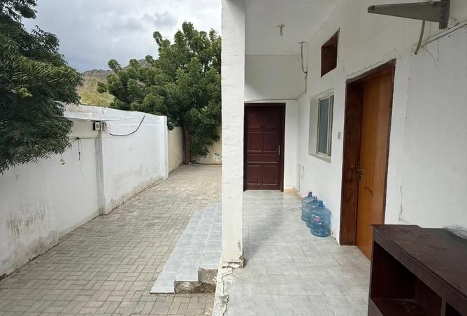 144169358 - الصورة الرئيسية للعقار
