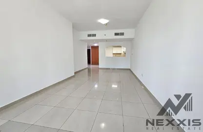 Apartment - 1 Bedroom - 2 Bathrooms for rent in Lake Point Tower - JLT Cluster N - Jumeirah Lake Towers - Dubai