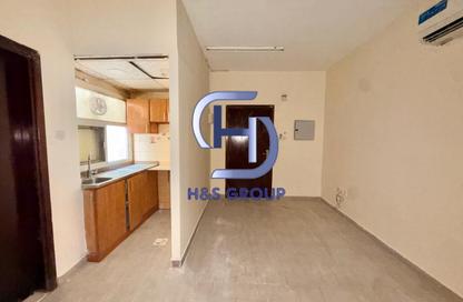 Apartment - Studio - 1 Bathroom for rent in Fire Station Road - Muwaileh - Sharjah
