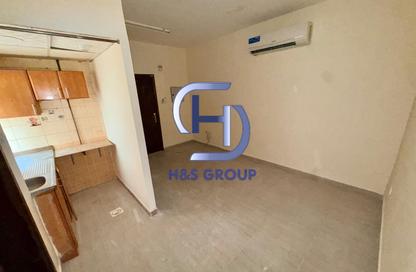 Apartment - Studio - 1 Bathroom for rent in Fire Station Road - Muwaileh - Sharjah