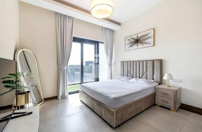 Apartment - Studio - 1 for rent in SOL Bay - Business Bay - Dubai