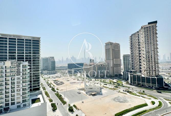 Closed Kitchen 2 BR with Skyline View in Al Jaddaf