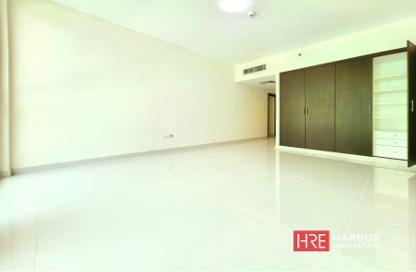 Apartment - 2 - 3 for rent in Coral Tower - Business Bay - Dubai