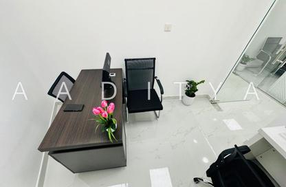 Office Space - Studio - 1 Bathroom for rent in Reem Residency - Al Karama - Dubai