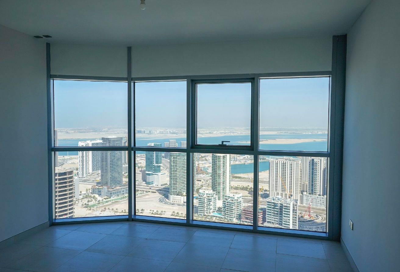 Amazing 2BR+M | High Floor | Prime Area