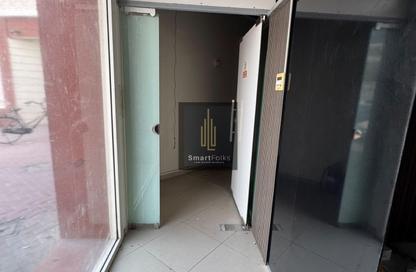 Shop - Studio - 1 for rent in England Cluster - International City - Dubai