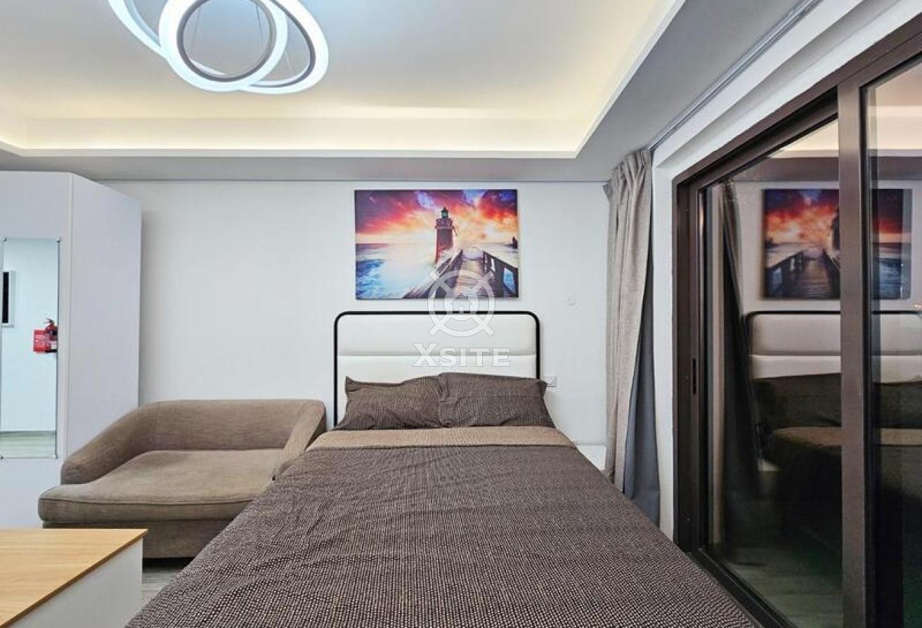 Lavish Studio | Fully Furnished | Vacant photo 3