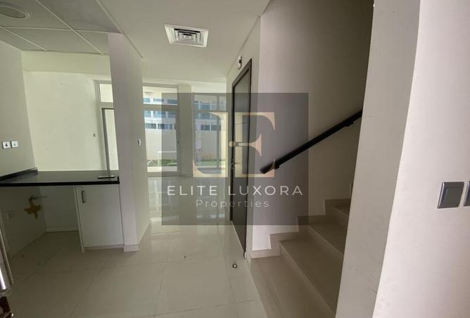 78184042 - Property Image 3