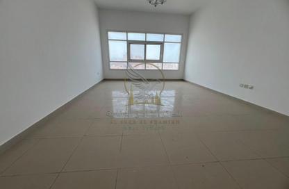 Apartment - 2 Bedrooms - 3 Bathrooms for rent in Bu Tina - Al Sharq - Sharjah