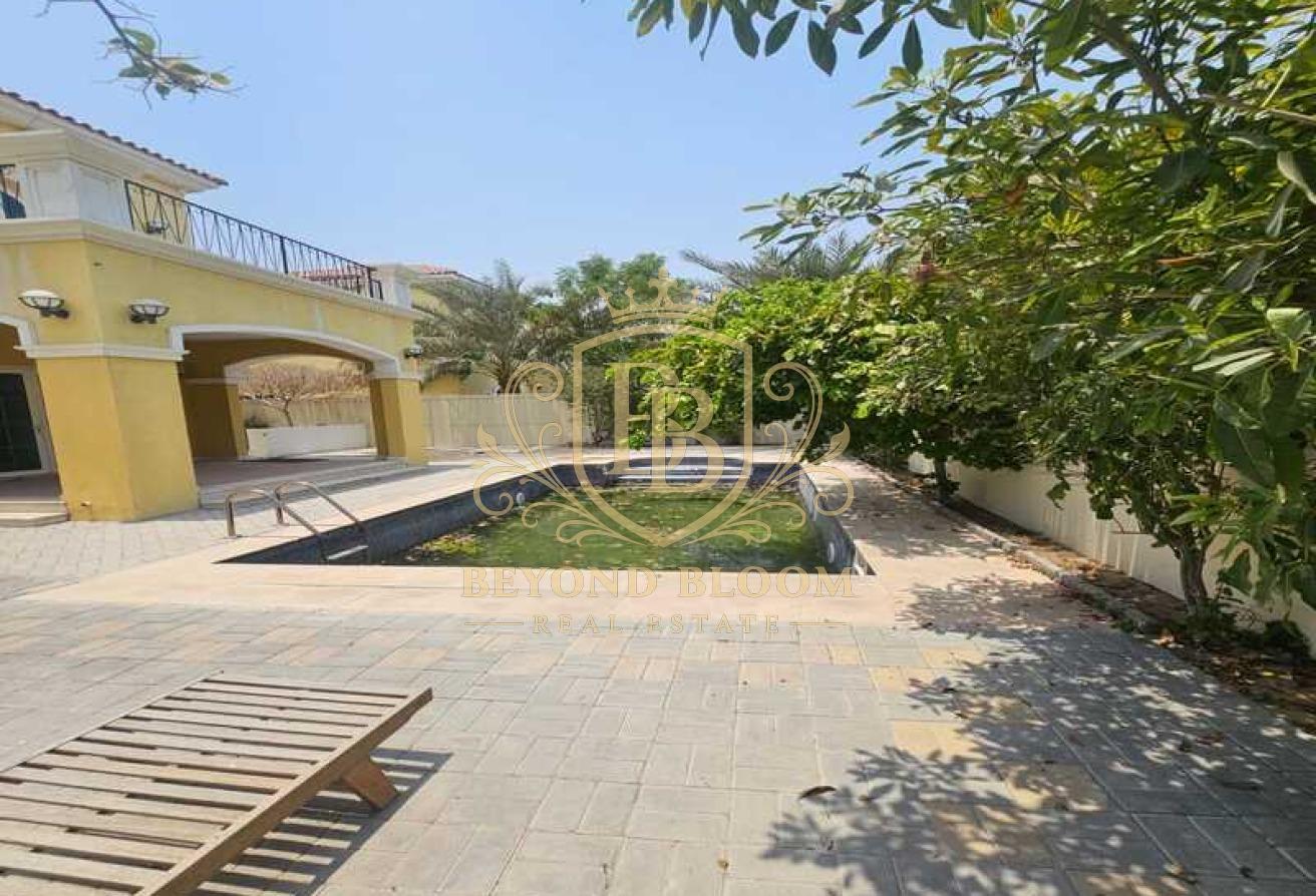 Spacious 3 Bed | Legacy Large | Private Pool photo 16