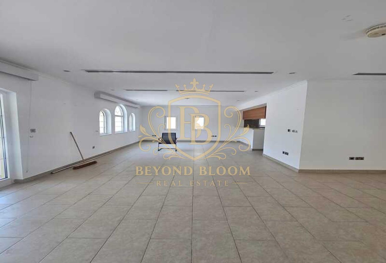 Spacious 3 Bed | Legacy Large | Private Pool photo 7