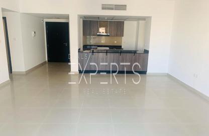 Apartment - 3 - 4 for sale in Tower 30 - Al Reef Downtown - Al Reef - Abu Dhabi Apartment - 3 - 4 for sale in Tower 30 - Al Reef Downtown - Al Reef - Abu Dhabi