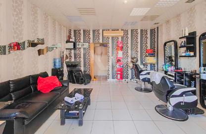 Shop - Studio for rent in Building Y23 - England Cluster - International City - Dubai