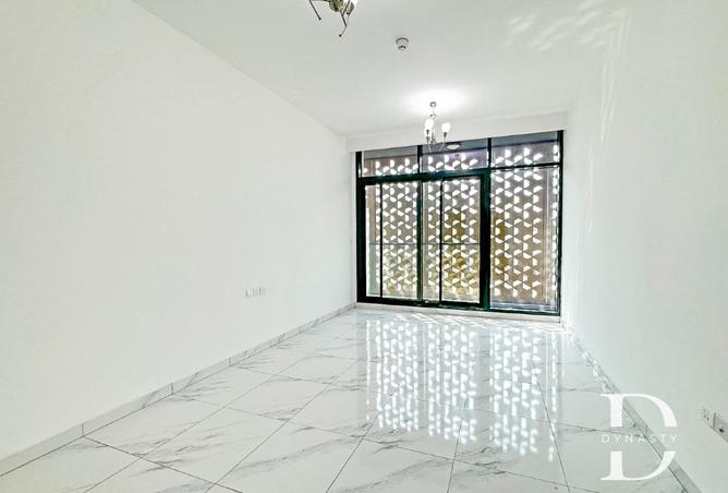 102410527 - Property Main Image