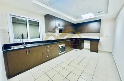 Apartment - 1 Bedroom - 2 Bathrooms for rent in Duja Tower - Sheikh Zayed Road - Dubai