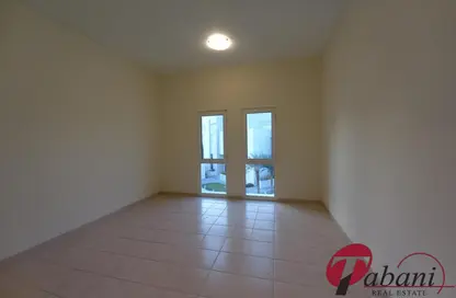 شقة - 1 حمام للايجار في مبنى 67 - طراز البحر المتوسط - ديسكفري جاردنز - دبي شقة - 1 حمام للايجار في مبنى 67 - طراز البحر المتوسط - ديسكفري جاردنز - دبي