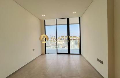 Apartment - 2 - 2 for rent in Binghatti Pinnacle - Dubai Healthcare City 2 - Al Jaddaf - Dubai