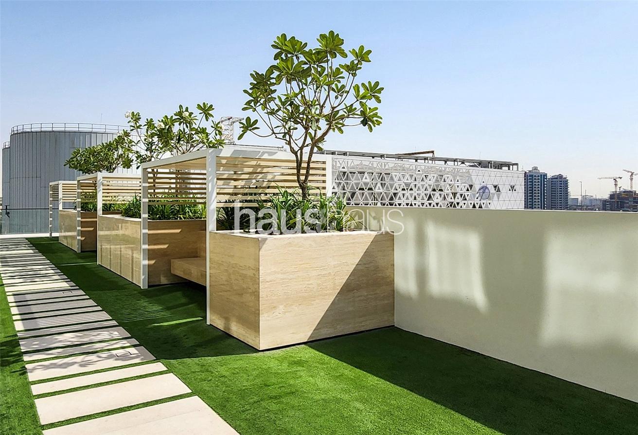 Golf View | High floor | 1 Bedroom photo 18