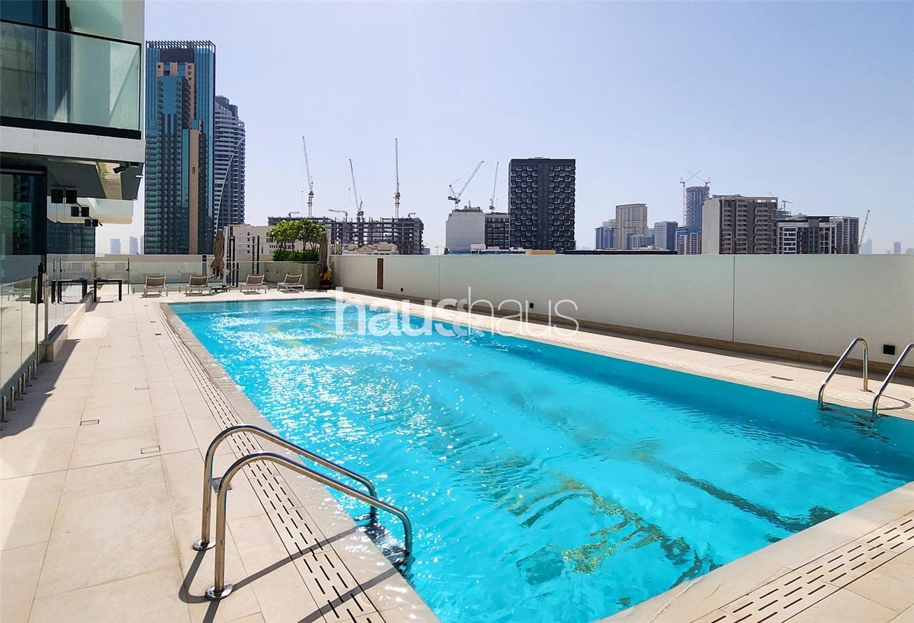 Golf View | High floor | 1 Bedroom photo 15