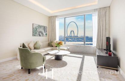 Apartment - 1 Bedroom - 1 Bathroom for rent in The Palm Tower - Palm Jumeirah - Dubai