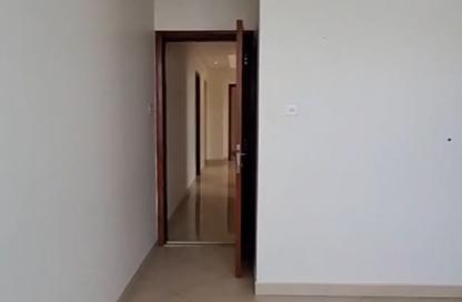 Apartment - 6 Bedrooms - 6 Bathrooms for sale in New Al Taawun Road - Al Taawun - Sharjah Apartment - 6 Bedrooms - 6 Bathrooms for sale in New Al Taawun Road - Al Taawun - Sharjah