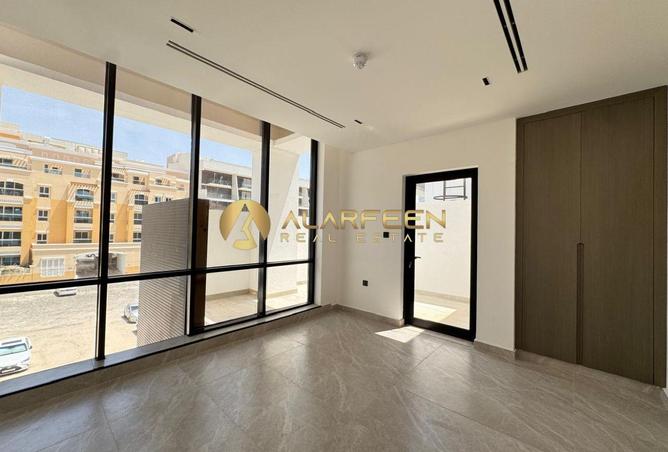 79848701 - Property Image 2