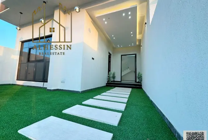 146005473 - Property Image 2